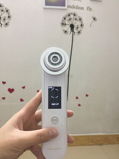 掌握家用美容儀正確使用方法，讓肌膚持久年輕光彩